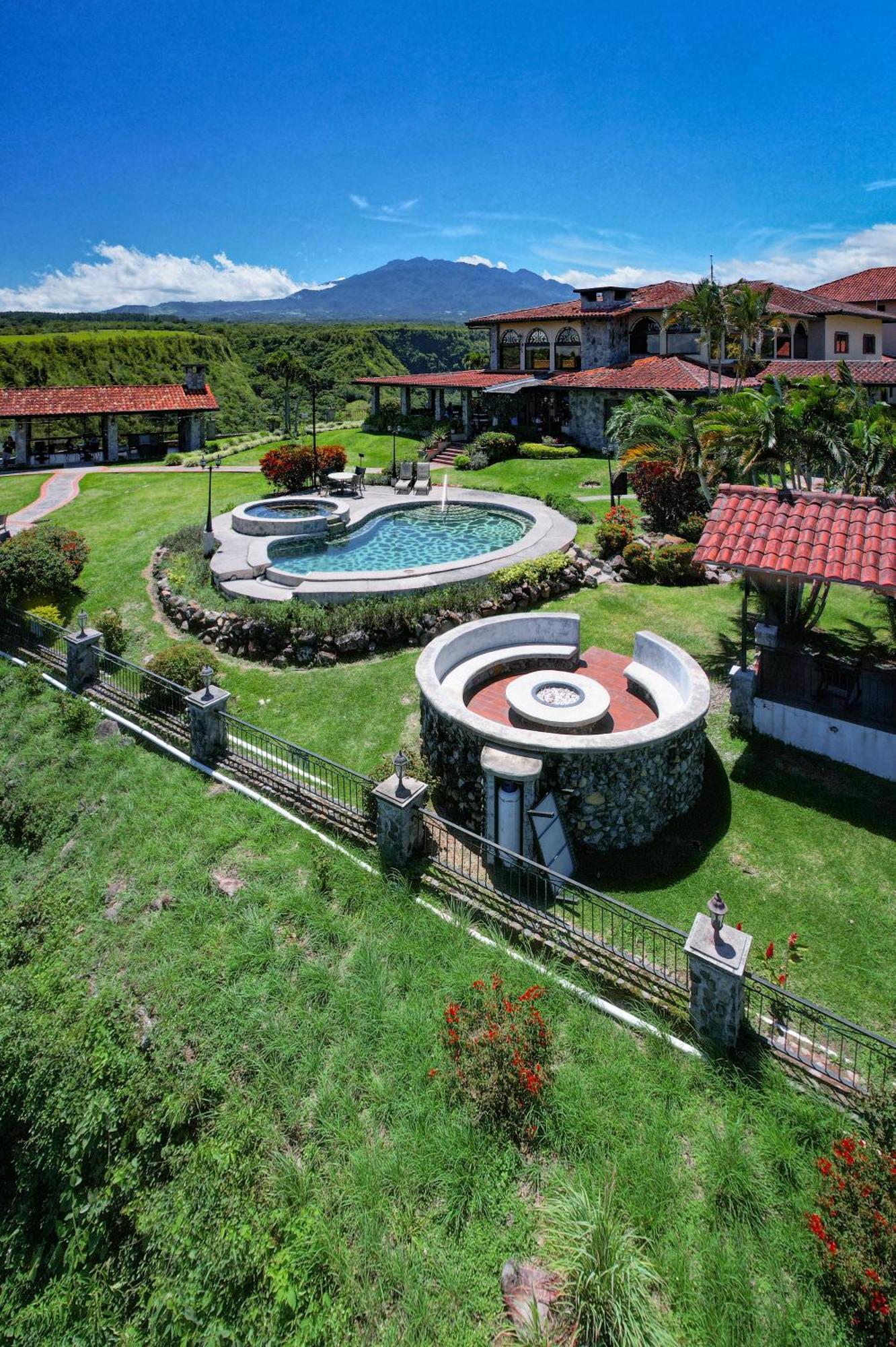 Hacienda Los Molinos Boutique Hotel & Villas Бокете Экстерьер фото